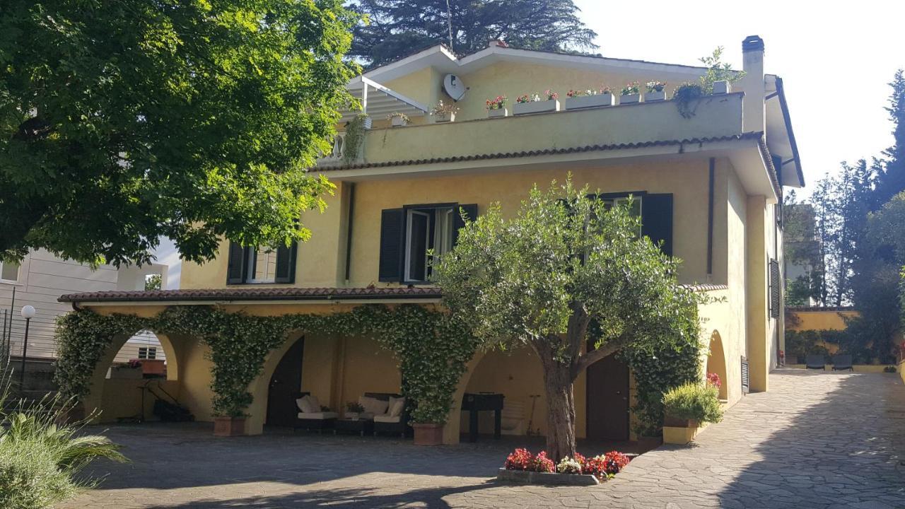 Villa Orsini Ρώμη Εξωτερικό φωτογραφία